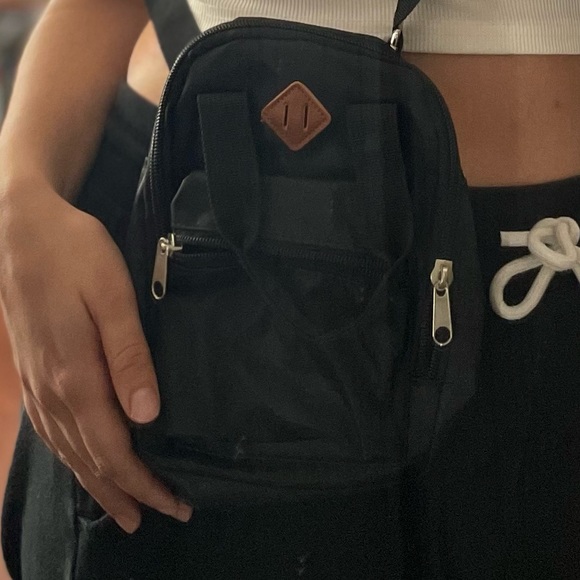 Mini Black Adjustable Crossbody Bag - Picture 7 of 7